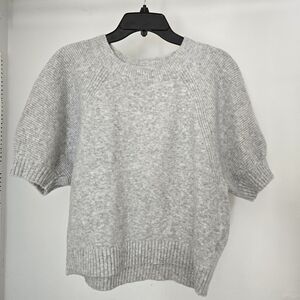 Express Women's Gray Crew Neck Sweater Shortsleeve + FREE BEAUTY GIFT 🪷